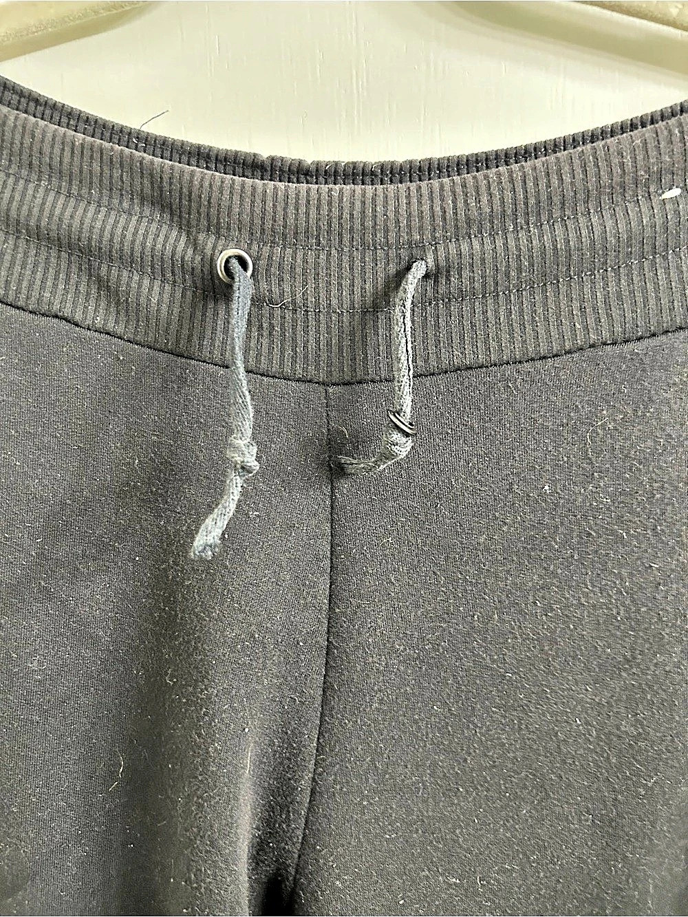 Eddie Bauer Black Jogger Pants Size XL - Picture 2 of 4
